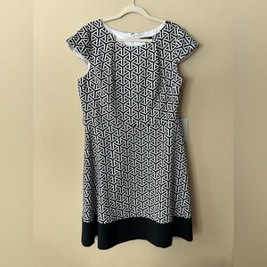 Alex Marie | Black and White Patterned Dress